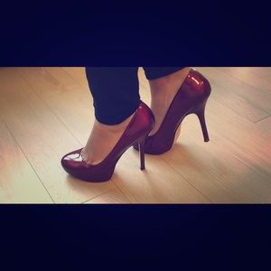 Sexy red heels!